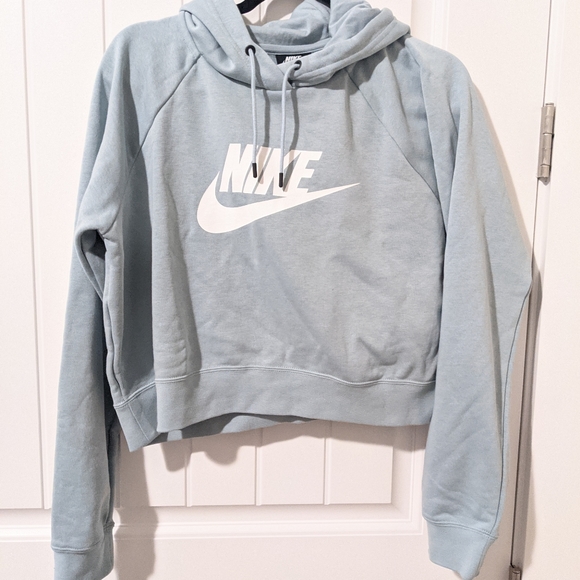 Nike Sweaters - Crop top hoodie